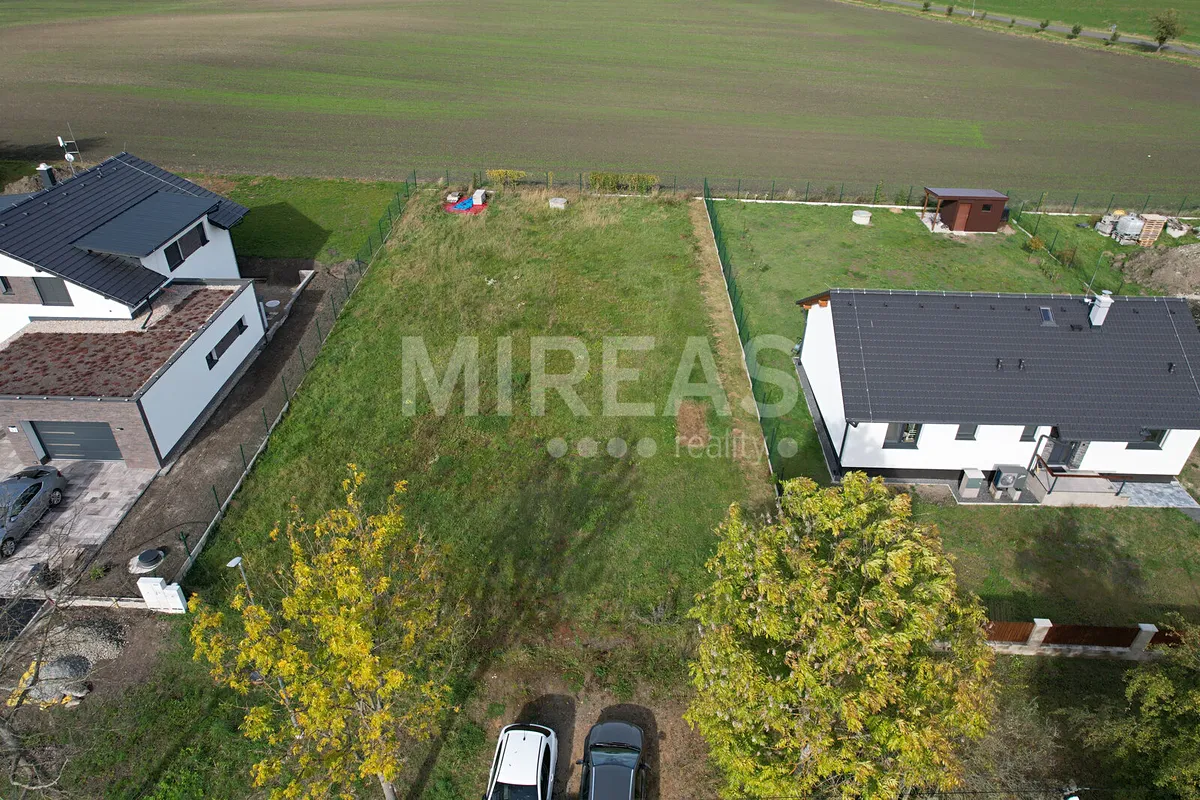 Prodej stavebního pozemku 880 m²